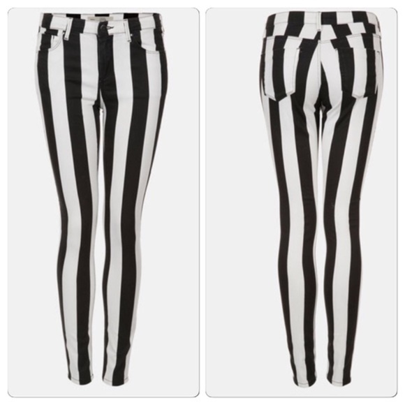 Topshop Denim - Topshop Moto High Rise Skinny Crop Jeans